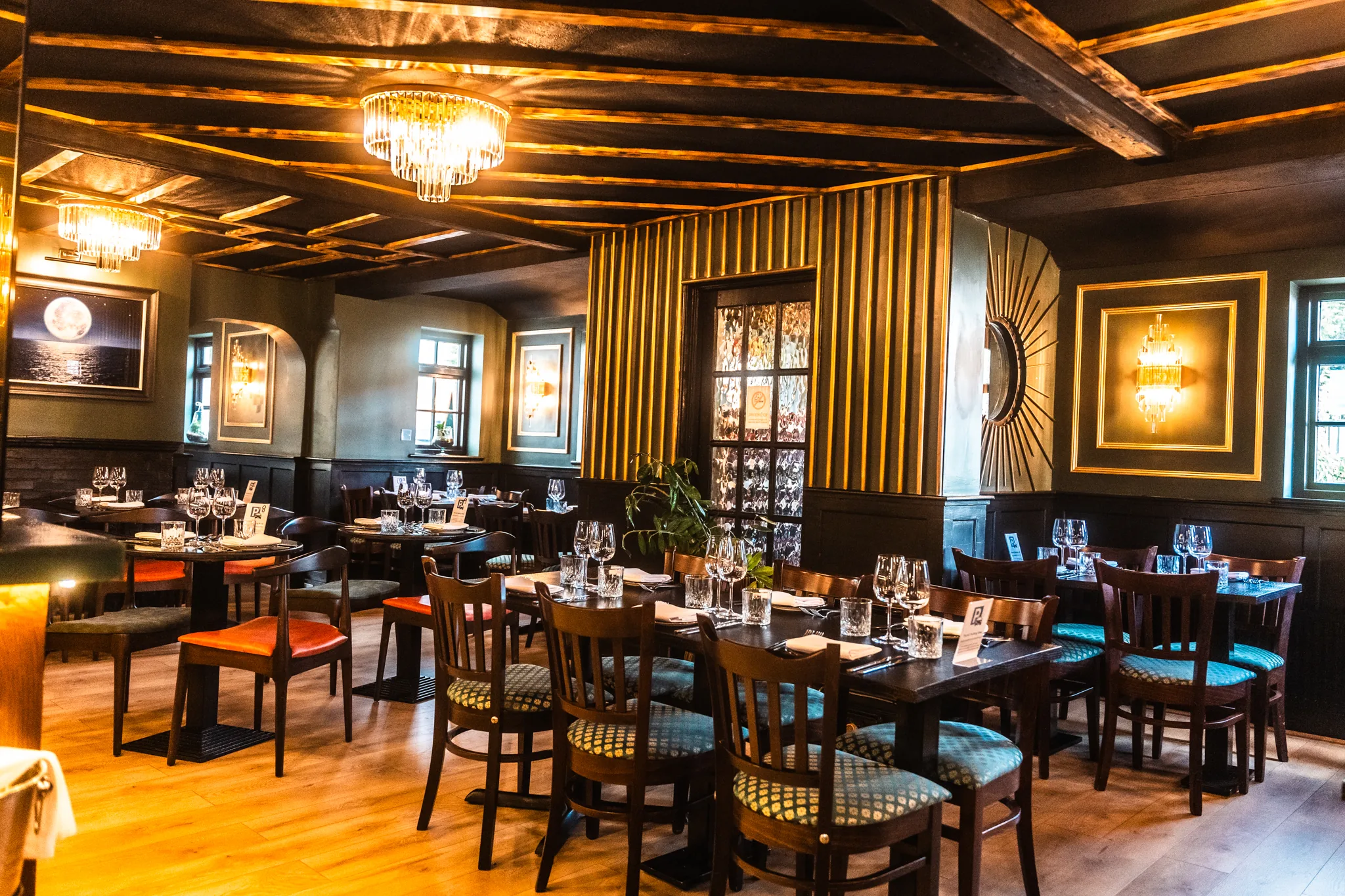Veyso's dining room
